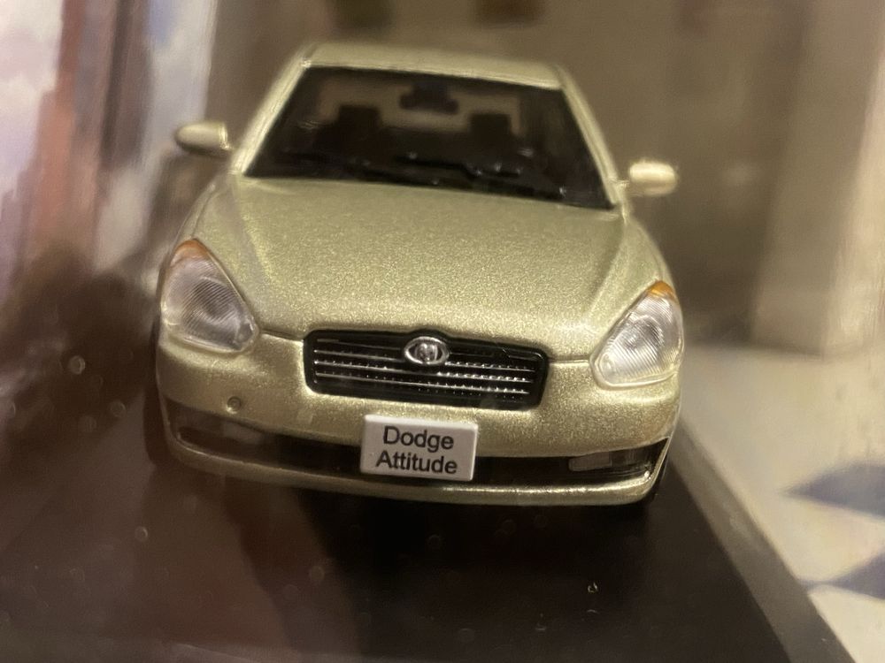 Dodge Attitude / Hyundai accent 2008