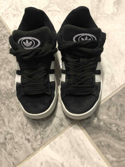 Кросівки adidas 34р.