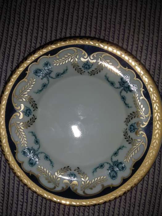 Pratos decorativos pequenos