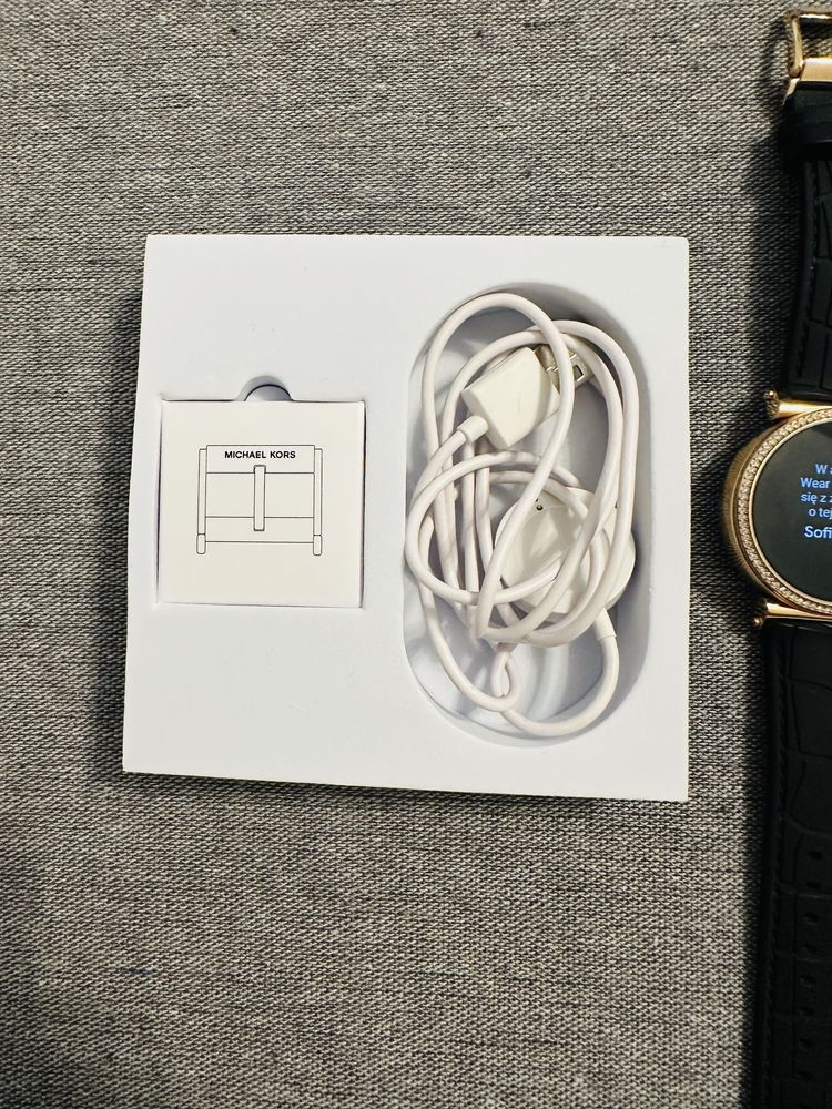 Smartwatch Michael Kors SOFIE MKT5069