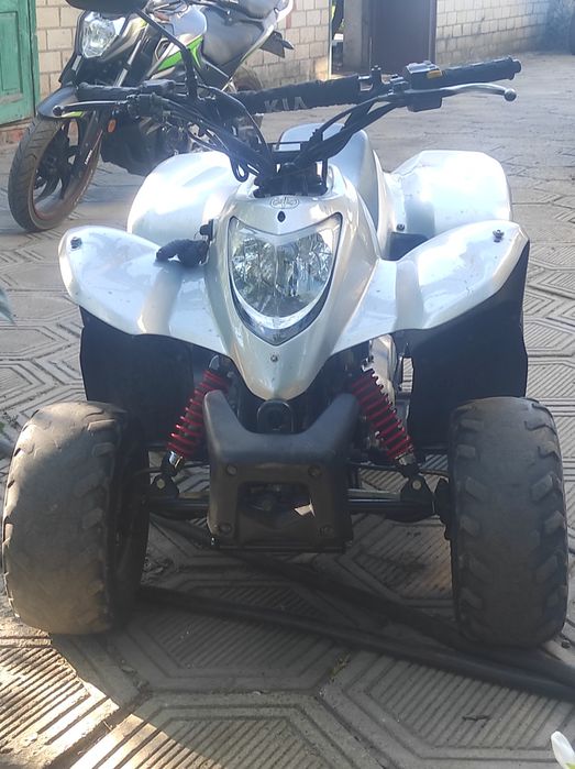 Квадроцикл Kymco Maxxer