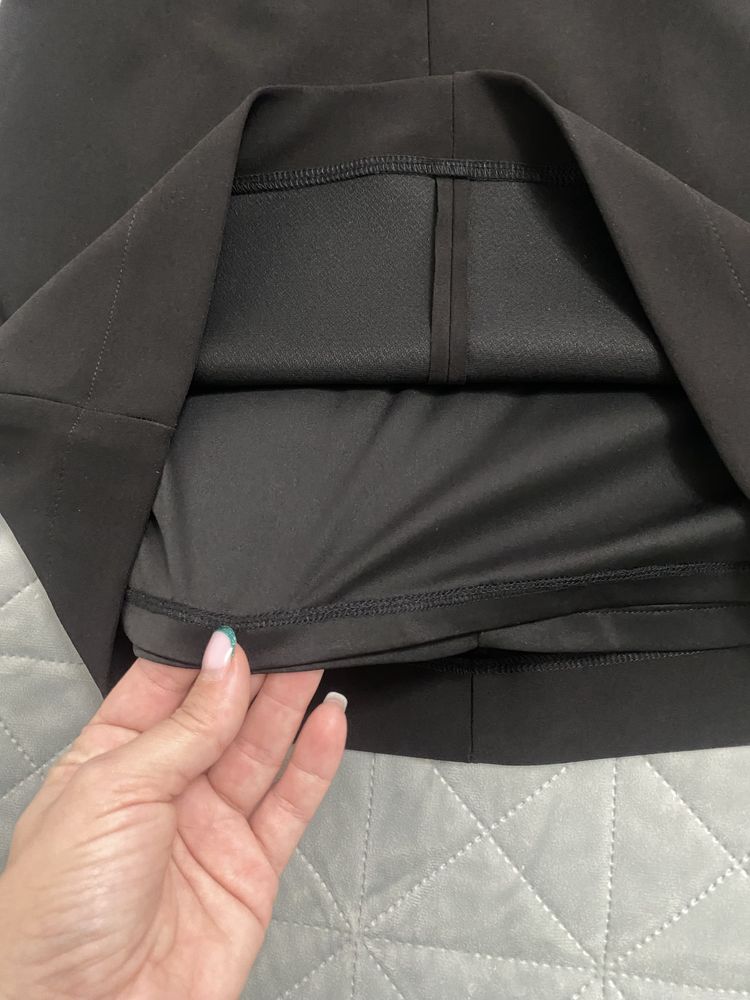 Маленька чорна  Сукня Zara