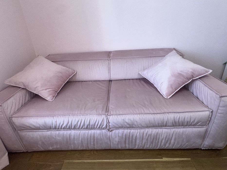 Диван Розкладний Верюровий Рожевий