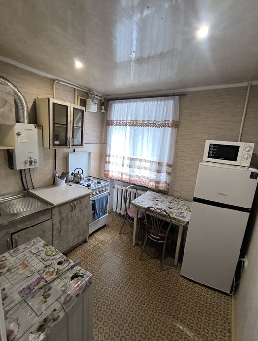 Оренда 1 кім Львівська Покровська, Вільна з 8.11.2025