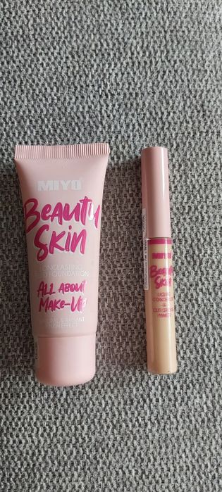 Podkład i korektor Miyo Beauty Skin
