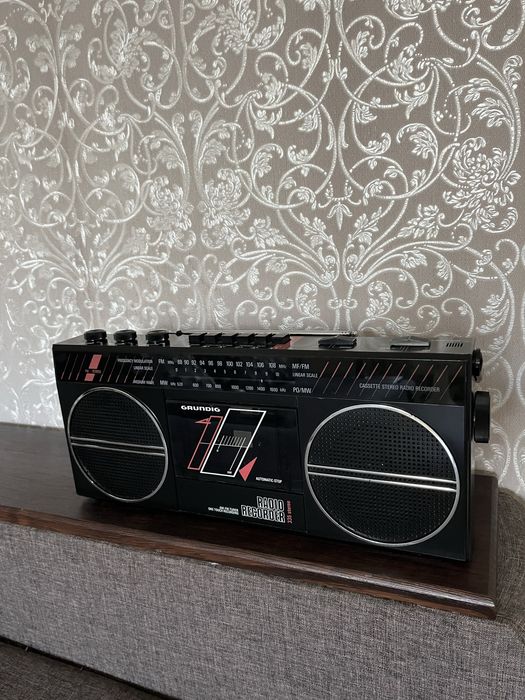 Grundig rr335 ,ідеал!
