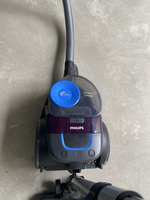 Пилосос FHILIPS PowerCyclone 5