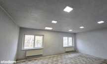 Siedziba firmy, magazyn - 493 m2