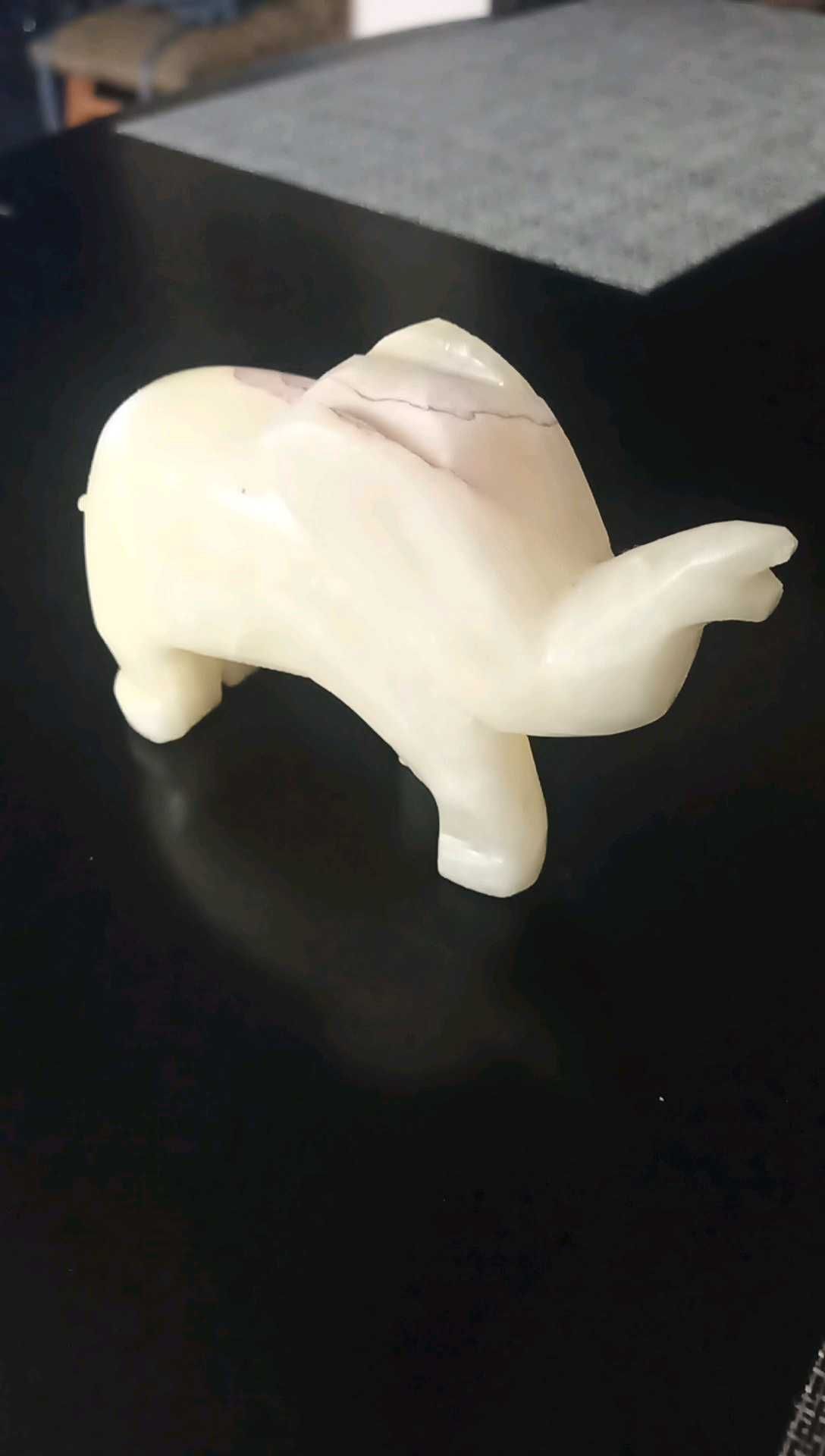 Słonik z Kamienia Onyx