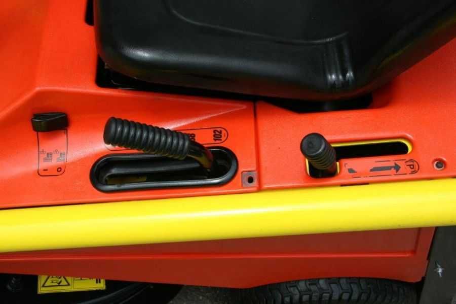 Traktorek kosiarka z koszem odśnieżarka Wolf Garden A80B Gwarancja