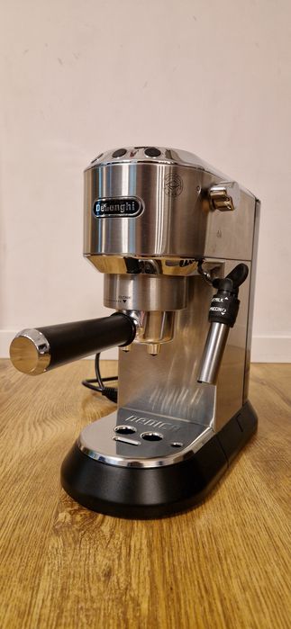 Ekspres ciśnieniowy (kolbowy) DeLonghi EC685