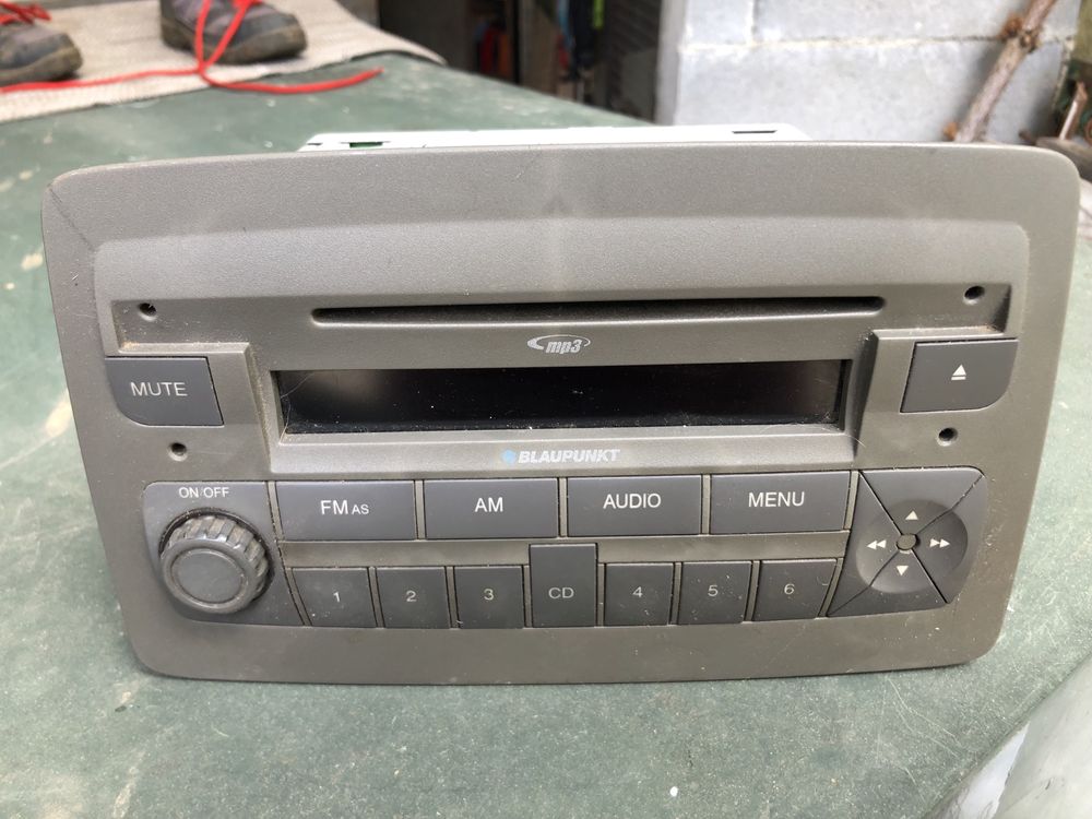 Auto radio Fiat Panda (169)