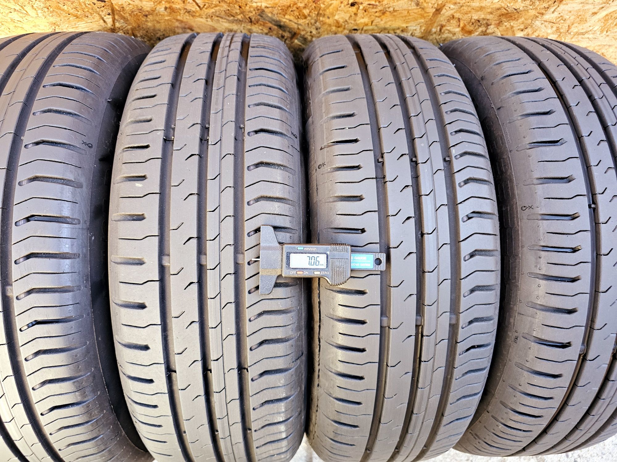 Idealne!!  7mm. 185/65 r15 Continental ContiEcoContact. 0517