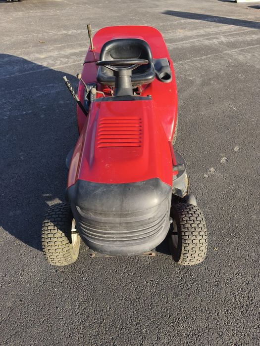 Máquina de cortar a relva