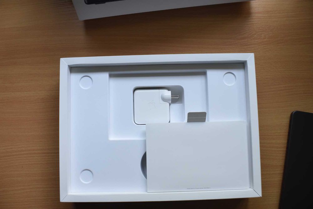 Apple macbook m3 pro