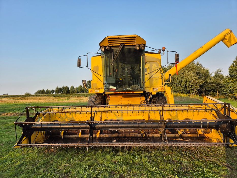 Kombajn zbożowy New Holland TX34 Oryginał