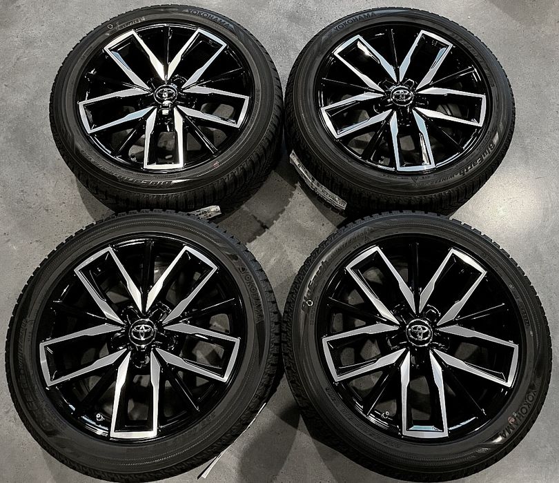 KOŁA zimowe oryginalne Toyota Corolla 2023 rozm. 225/45R17 Yokohama