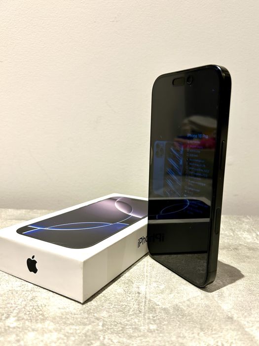 iPhone 16 pro 128GB Black Titanium