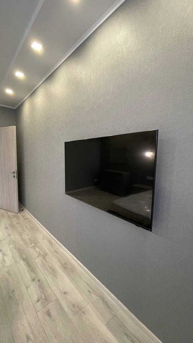 Оренда 1к з новим ремонтом район Центрального парку. Перша здача