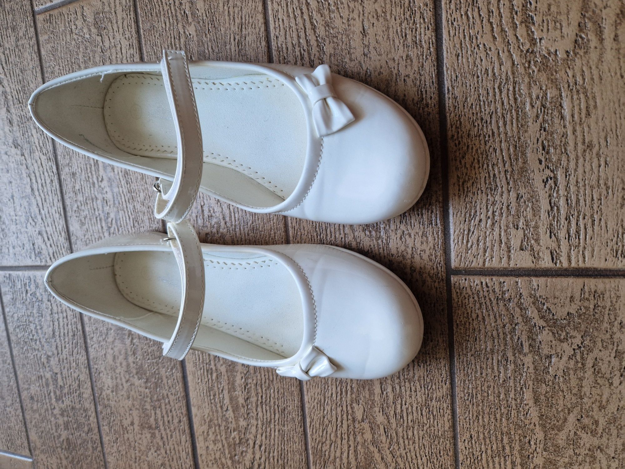 Buty komunijne biale 35