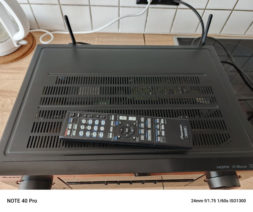 Amplituner Pioneer vsx830