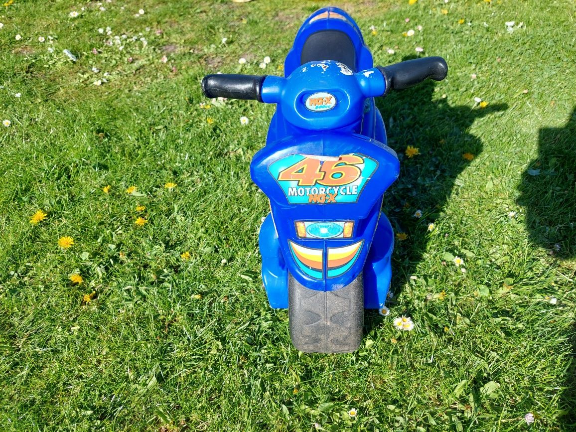 Motor jeździk dla dzieci