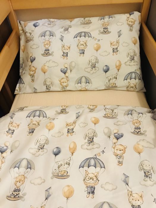 Комплект постільної білизни в дитяче ліжко