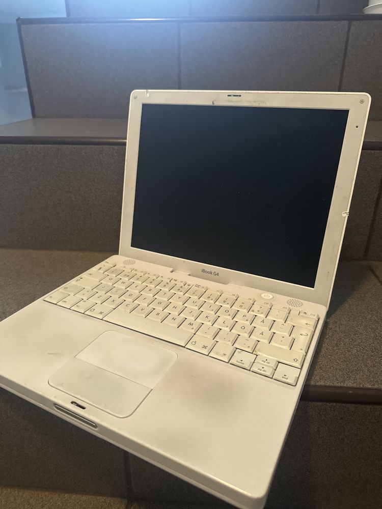 iBook G4 1.0 ghz A1054