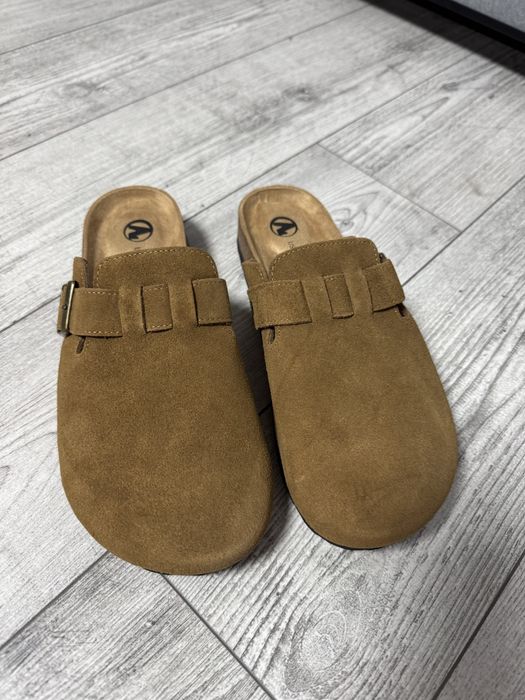 Клоги (капці, мюлі)