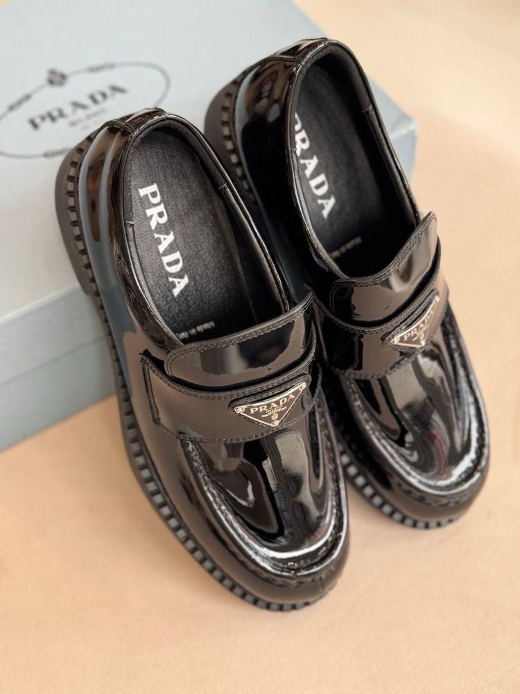 Лофери Prada натуральна шкіра в коробці