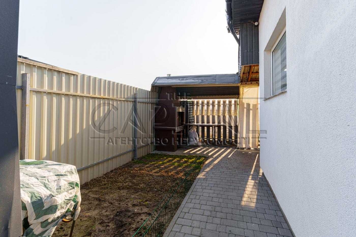 Продаж будинку з бассейном в с. Гнідин, Бориспільскький район!