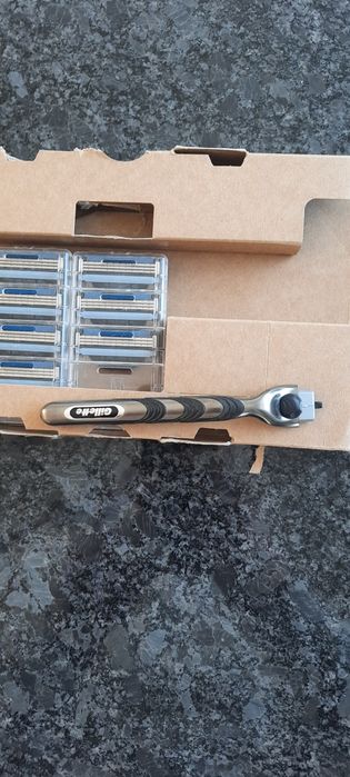 Gillette Mach 3 maszynka do golenia plus 7 wkładów