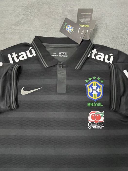 Camisa da seleção brasileira sinza