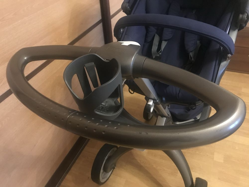 Коляска Stokke Xplory V3