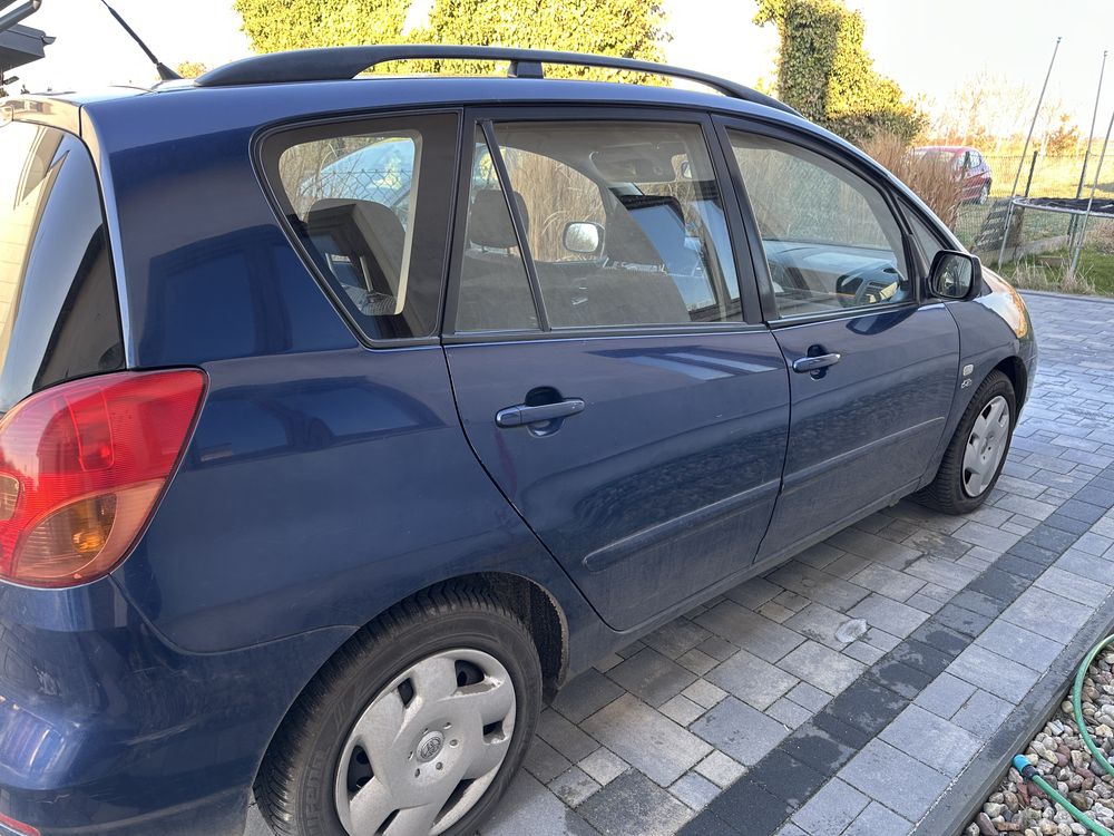 Toyota Carolla Verso