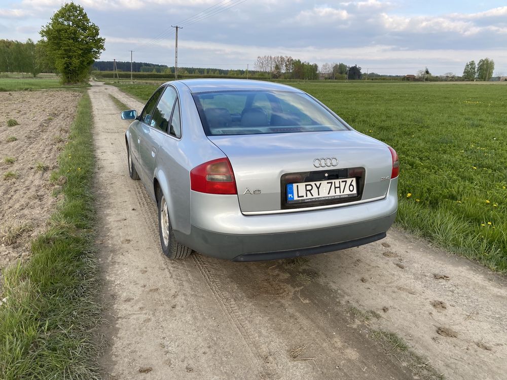 Audi A6C5 2.4 benzyna