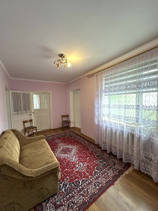 Продається будинок з ремонтом
