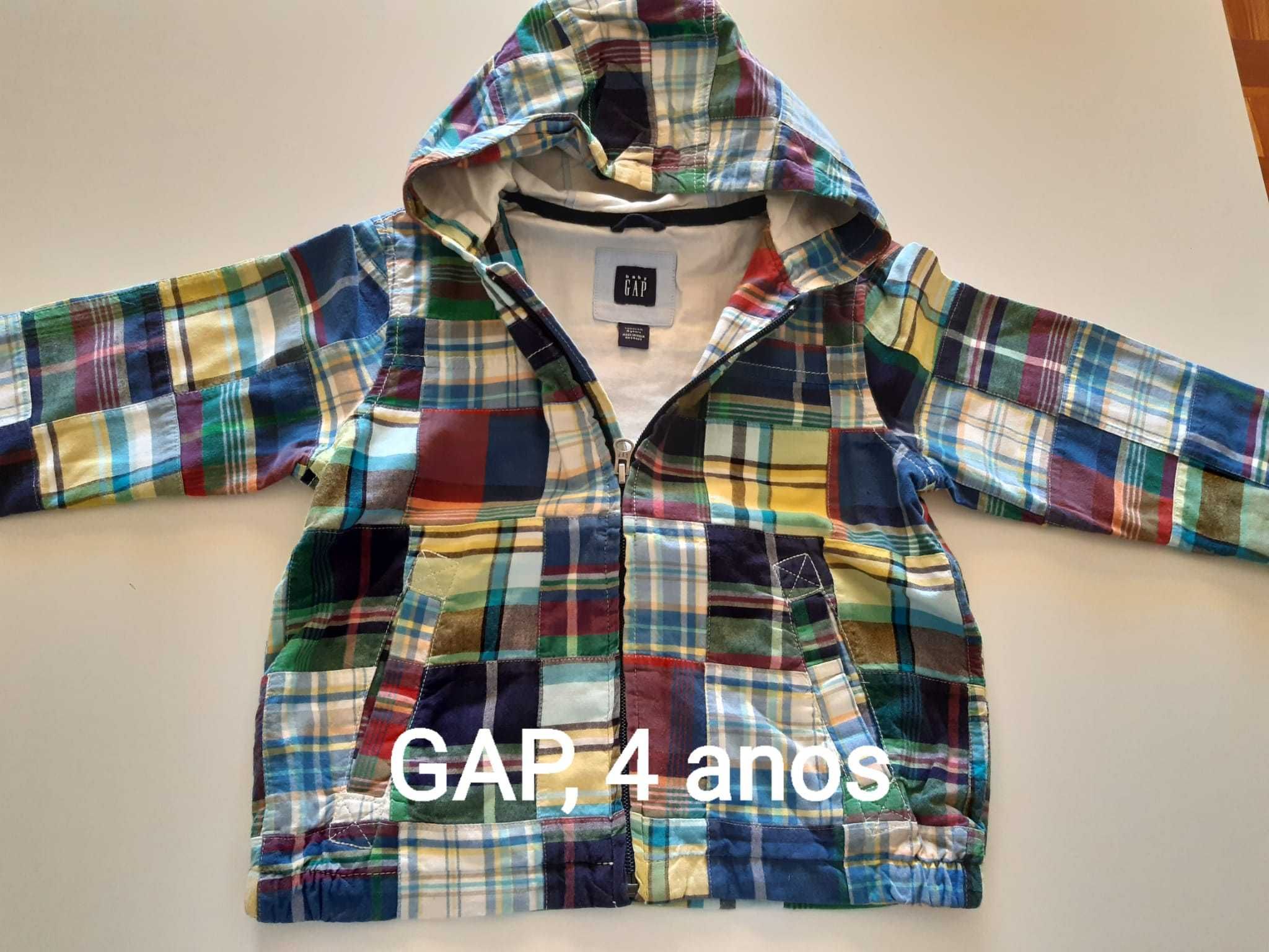 Roupas de marca originais 4 anos