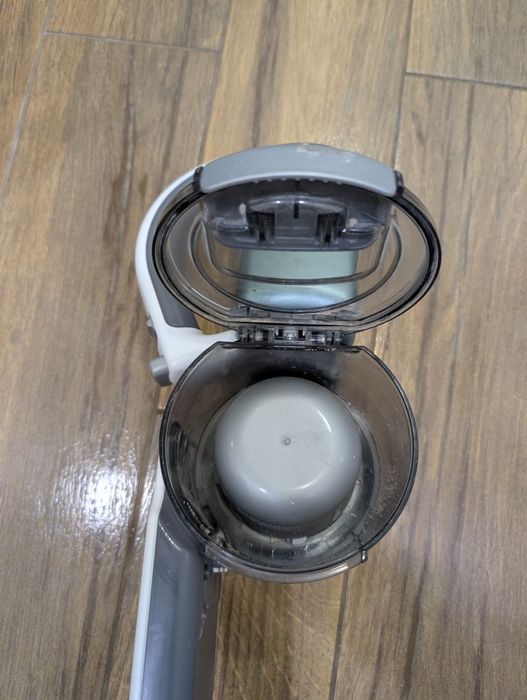 Ручний пилосос Black & Decker
Ручний пилосос Black & Decker PV