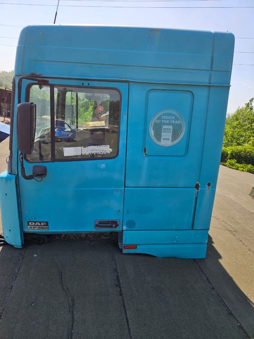 Продам кабину DAF XF 95 евро 2