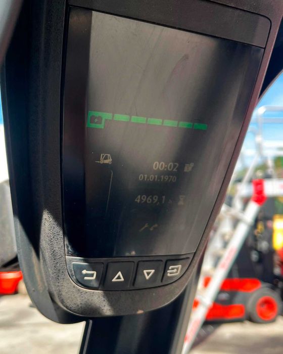 Empilhador elétrico Linde E14 (1400 kg) - 2018