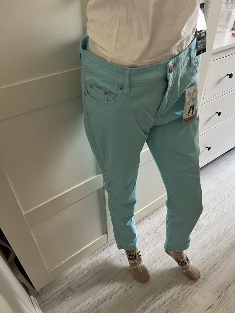 Nowe spodnie damskie Janina 40