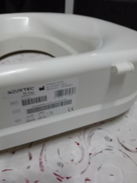 Apoio de sanita com pouco uso