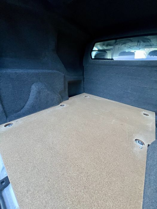 Peugeot Partner 1.6 Hdi 100cv GPS/3Lug./AC