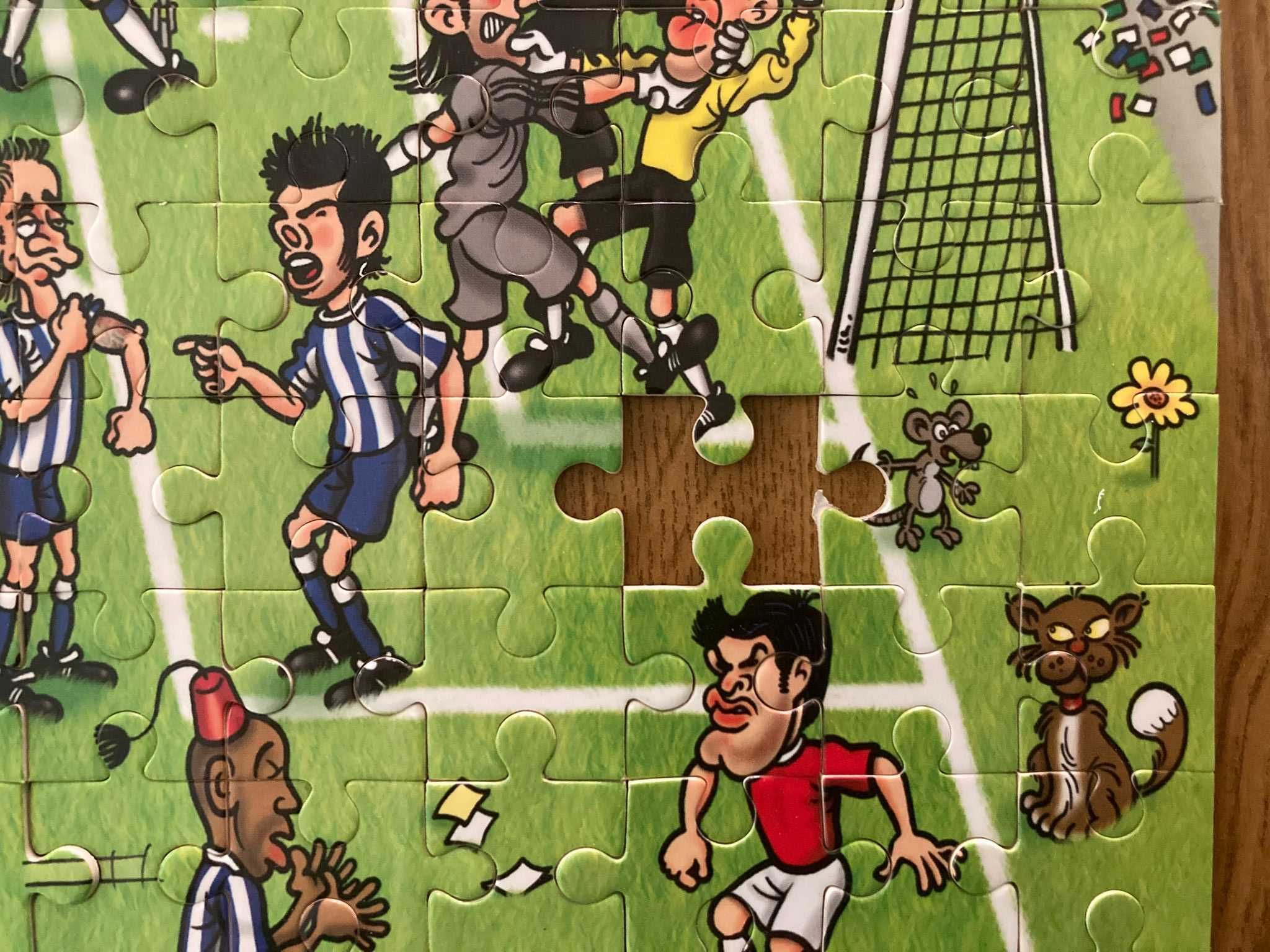 Puzzle de Futebol O Jogo 352 Peças [incompleto]