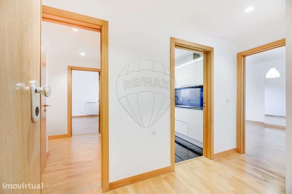 Apartamento T2 para arrendamento