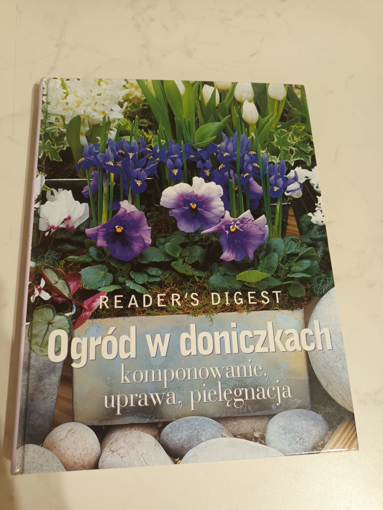 Album Ogród w doniczkach Reader's Digest