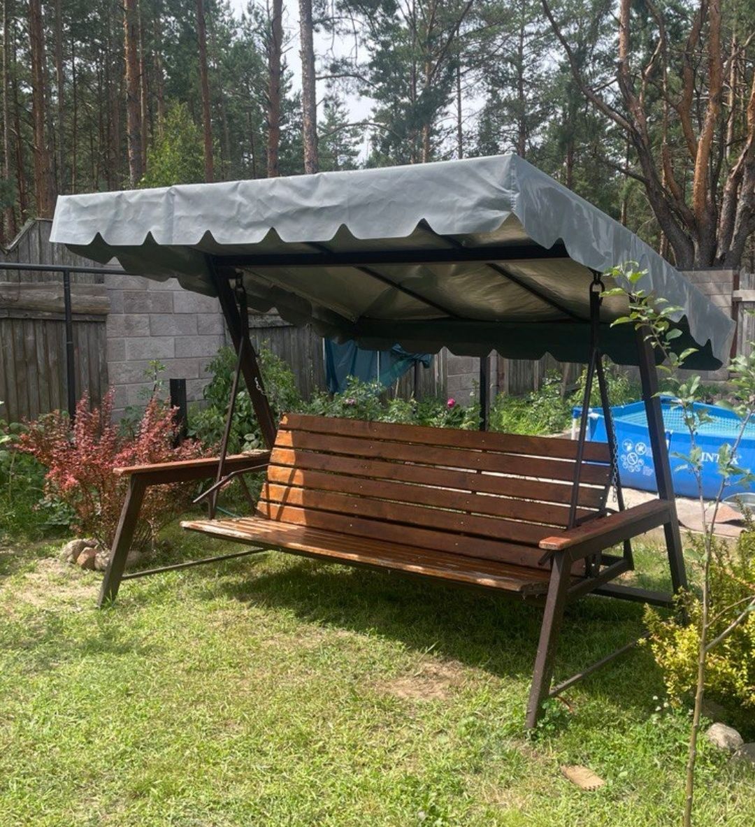 Пошиття тентів на альтанки, шатри, гойдалки / Пошив тентов на беседки.
