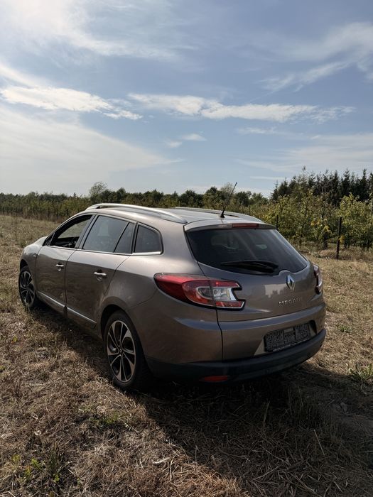 Renault Megane 3 1.6dci LIFTna czesci maska drzwi zderzak klapa silnik