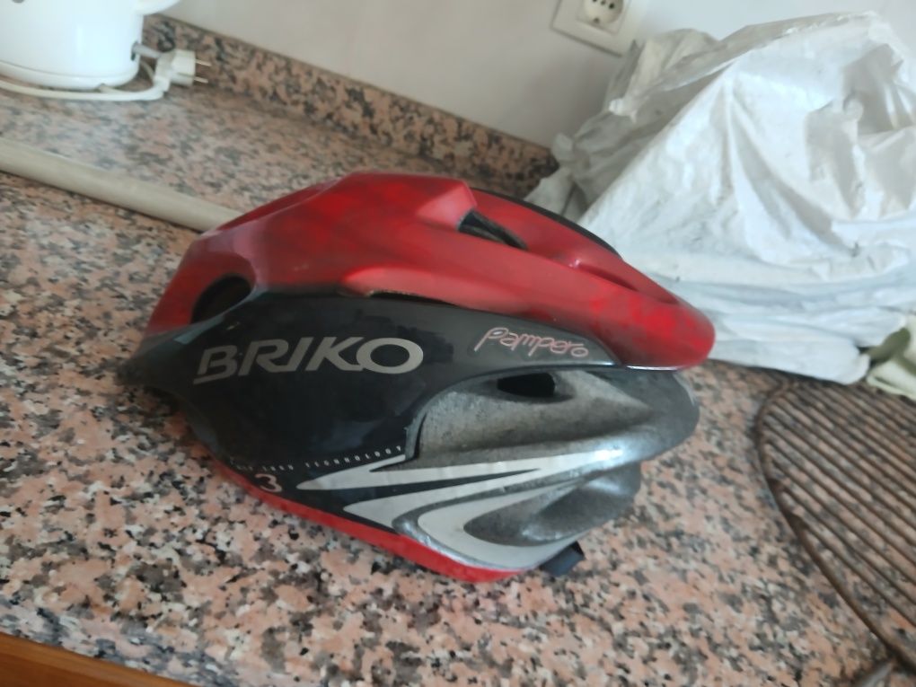 Capacete para a bicicleta